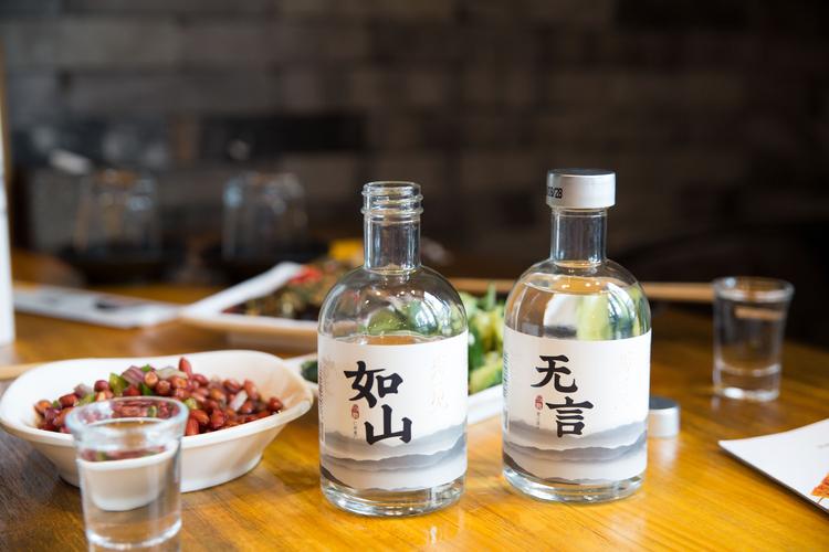 如何验证五粮液真伪（怎么验证五粮液的真假）-图1