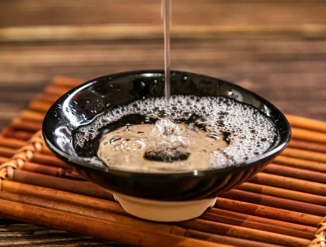 最新茅台酒回收价格，最新茅台酒回收价格走势-图1